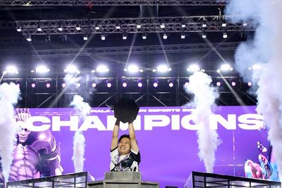 Selamat! Noizze Juara Piala Presiden Esports 2022 untuk Cabang Game Battle of Guardians