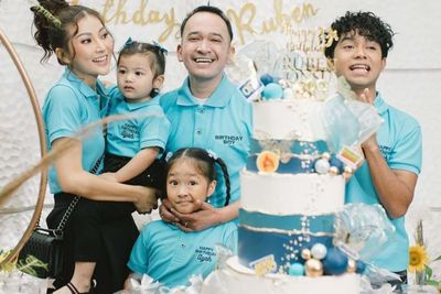 Ruben Onsu Trauma Dengar Lagu Ulang Tahun, Nyesek Ibu sampe Ngutang demi Tiup Lilin