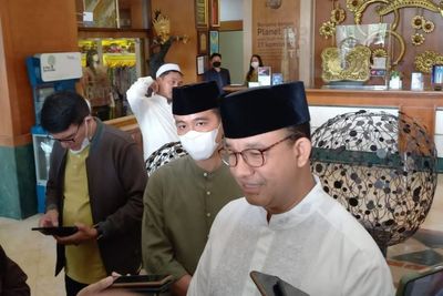 Momen Langka, Anies Baswedan Sambangi Gibran di Solo, Ini yang Dibahas!