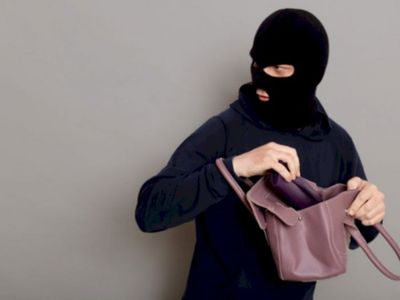 Viral Pria Bermobil Curi Pakaian Dalam Wanita di Perumahan Bintaro, Polisi Sampai Turun Tangan