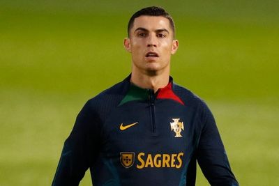 Cristiano Ronaldo vs Manchester United: Legenda Liverpool Bela CR7, Kok Bisa?