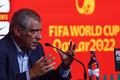 CR7 Bikin Heboh Jelang Piala Dunia 2022, Pelatih Portugal: Itu Hak Dia!