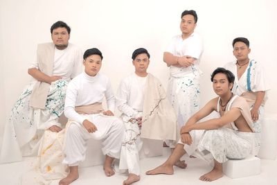 Daun Jatuh Berkelana Membawa Seroja ke Tiga Kota, Rayakan Mekarnya Mini Album Terbaru