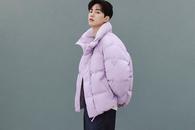 Song Kang ke Indonesia? Gantengnya Aktor Korea Pakai Outfit yang Bikin Tesongkang-songkang