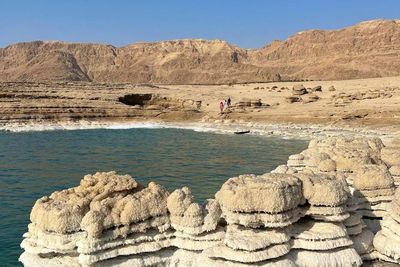 Mengenal Dead Sea Titik Terendah di Muka Bumi yang Punya Kekayaan Mineral Tak Hingga