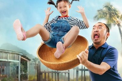 Review My Father is A Playboy : Film Keluarga dengan Ending Cerita yang Tak Terduga