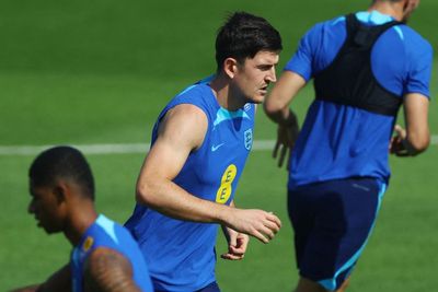 Sat Set! Begini Aksi Lord Maguire Gocek Pemain, Siap Mentas Nih di Piala Dunia 2022