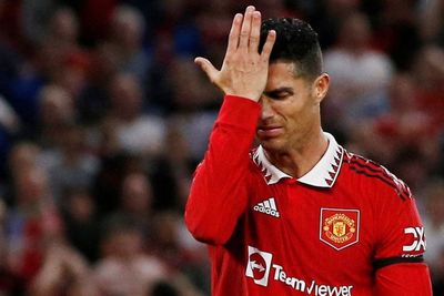 Cristiano Ronaldo Dipecat MU, Wayne Rooney: Memalukan!
