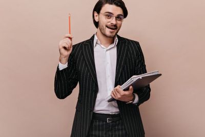 25 Kesan dan Pesan Singkat Untuk Guru yang Menyentuh Hati!