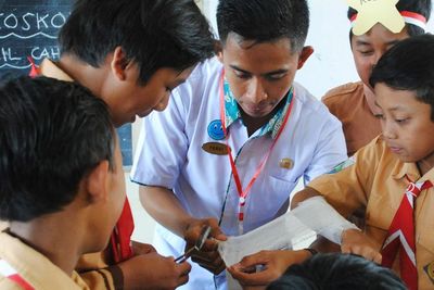 35 Ucapan Selamat Hari Guru Nasional 2022 Bahasa Inggris dan Indonesia
