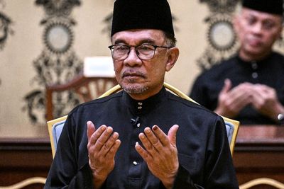 Presiden Jokowi Kepala Negara Pertama yang Ucapkan Selamat pada PM Malaysia yang Baru