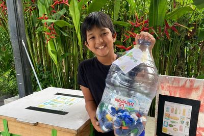 Usianya Masih 10 Tahun, Bocah Asal Bali Jadi Pelopor Gerakan Anti Sampah, Kamu Gimana?