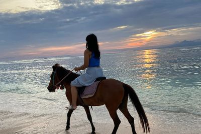 5 Hal Unik yang Wajib Dilakukan di Gili Trawangan, No 4 Romantis Abis!