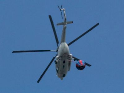 Breaking News: Helikopter Jatuh di Bali karena Terlilit Benang Layangan