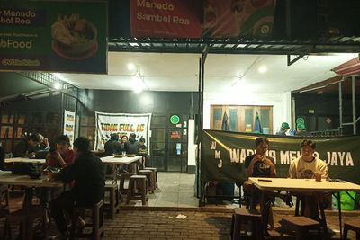 Idaman Mahasiswa! Warung Mekar Jaya Malang Sajikan Makanan Murah yang Bukanya Tengah Malam