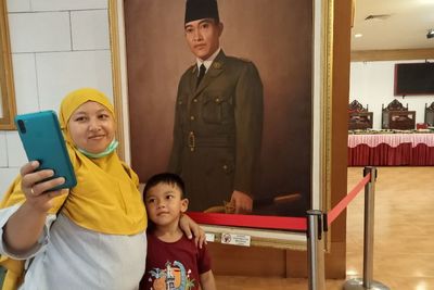 Misteri Lukisan Bung Karno yang Konon Berdenyut di Bagian Jantungnya