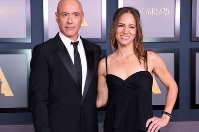 Robert Downey Jr Terlihat Tampil Plontos Licin Tanpa Rambut, Dapat Peran di Film Baru?