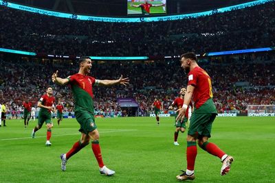 Hasil Piala Dunia 2022: Brace Bruno Fernandes Bawa Portugal ke 16 Besar!