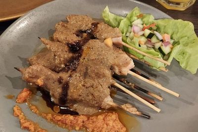 Kisah Rani Rindang, Sukses Membuat Urap dan Sate Ayam Terkenal di Ekuador