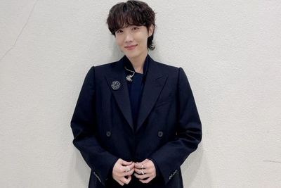 Army Gak Sabar Lihat Penampilan J-Hope BTS di MAMA 2022, Akhirnya Tampil Live Lagi