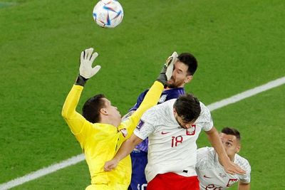 Kocak! Kalah Taruhan Rp1,6 Juta dari Messi, Sekarang Szczesny Takut Kena Banned