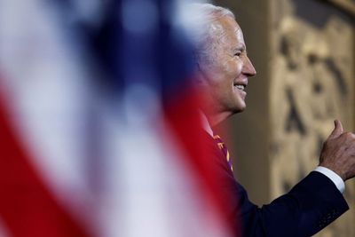 Timnas AS Lolos ke 16 Besar Piala Dunia 2022 Usai Kalahkan Iran, Joe Biden Tertawa Lepas