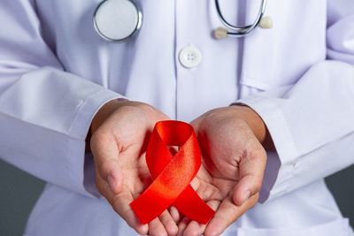 Hari AIDS Sedunia: Kenali Gejalanya dan Cara Awal Mencegah Agar Tidak Menular