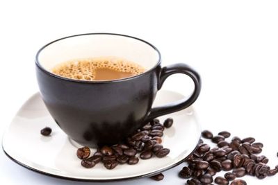 Apa Efeknya Maksain Diri Minum Kopi saat Begadang Nonton Piala Dunia 2022?