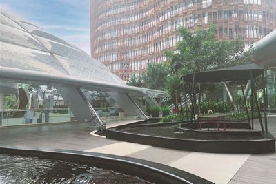 Spot yang Punya Vibes Mirip Banget Kayak Singapura, Nggak Mahal dan Nggak Ribet!