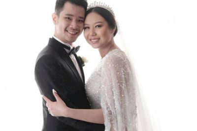 The Real Pasangan Sultan! Sisca Kohl dan Jess No Limit Bagi-Bagi Emas Souvenir Nikah