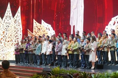 Unggul Dalam Pemberdayaan UMKM, BRI Sabet Dua Penghargaan BI Awards 2022