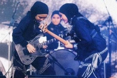 Intip Penampilan Voice of Baceprot di HITC, Perempuan Asal Garut yang Jadi Rocker!