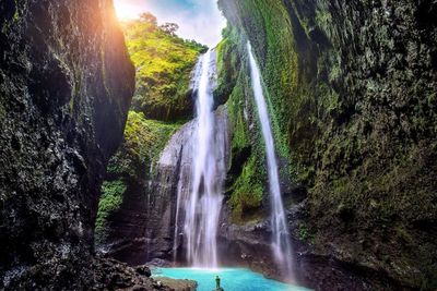 8 Curug di Bogor Paling Populer untuk Dikunjungi, Suasananya Asri!