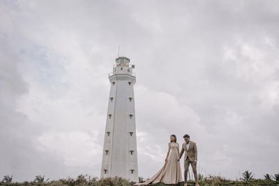 Ternyata di Sini Lokasi Prewedding Kaesang Pangarep & Erina Gudono dengan Latar Mercusuar