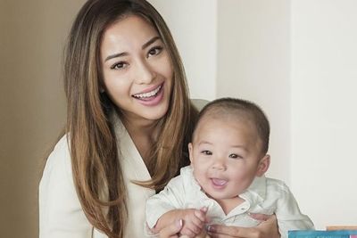 Curhat Nikita Willy Ngurus Baby Izz, Paling Takut Gara-gara Popok