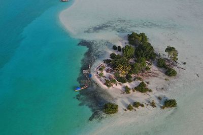 Menengok Keindahan Kepulauan Widi yang Dijuluki Maladewa Indonesia