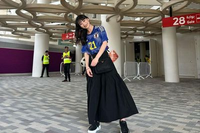 Intip Imutnya Paras Cantik Natsuki Yufu Pakai Jersey, WAGs Timnas Jepang!