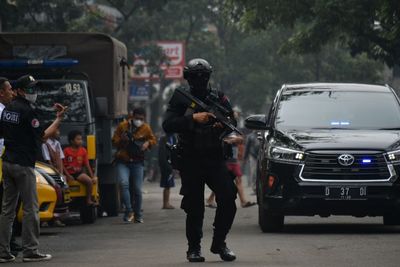 Polisi: Pelaku Bom Polsek Astana Anyar Terobos Barisan Apel sambil Acungkan Senjata