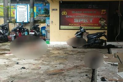 Bom Bunuh Diri, Potongan Tubuh Manusia Berserakan di Polsek Astanaanyar Bandung