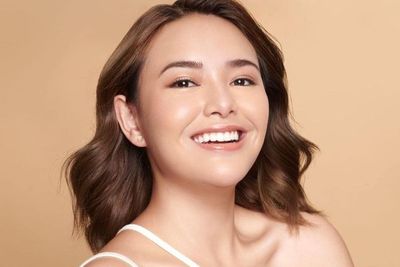 Amanda Manopo Berbalut Selimut Rp25 Juta, Wajahnya Kinclong Banget