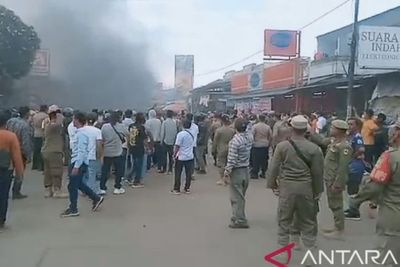 Relokasi Pasar Rengasdengklok Ricuh, Bupati Karawang Angkat Bicara