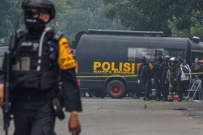 Polisi Periksa 3 Keluarga Pelaku Bom Bunuh Diri Polsek Astana Anyar