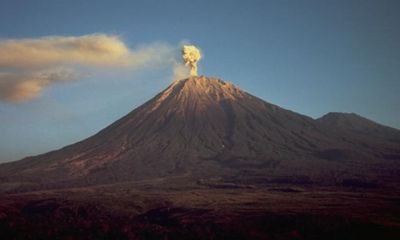 Misteri Gunung Semeru, Dipercaya sebagai Paku Pulau Jawa yang Terombang-ambing