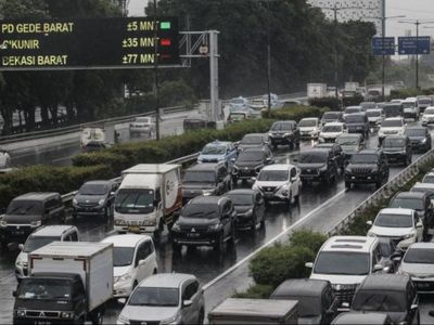 Bahu Jalan Tol Dalam Kota Bisa Digunakan Mulai Jam 6 Sore hingga 8 Malam