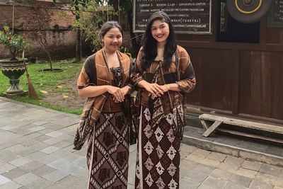 Tak Kalah Cantik dengan sang Kakak, Intip 5 Potret Shania Adik Bungsu Erina Gudono