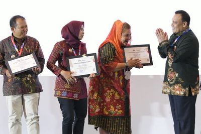 Pemkot Semarang Raih Penghargaan Kota Terbaik Pencegahan Korupsi dari KPK