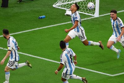 Hasil Piala Dunia 2022: Timnas Belanda Kegocek Argentina di Babak Pertama, Skor 0-1