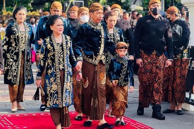 Ternyata Ini Alasan Presiden Jokowi Gelar Pernikahan Mewah Kaesang dan Erina!
