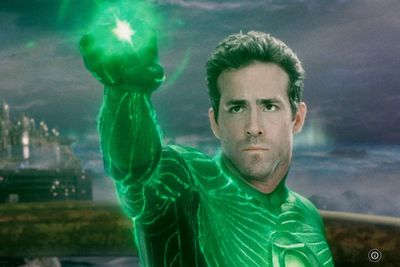 James Gunn Pastikan Ryan Reynolds Gak Bakal Comeback di Green Lantern