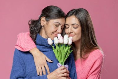 5 Ide Merayakan Hari Ibu yang Bisa Kamu Lakukan, Sederhana Tapi Bermakna Dalam